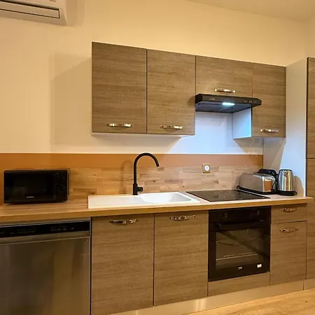 Apartment Le Paisible - Clim - 7 Personnes - Proche 1er Mai *