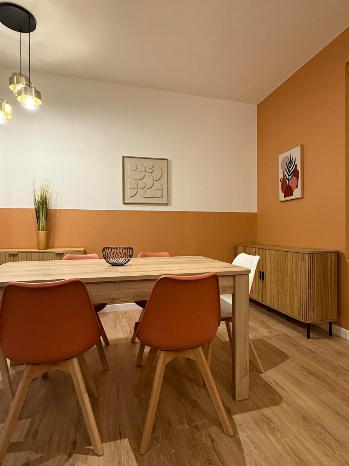 Le Paisible - Clim - 7 Personnes - Proche 1er Mai Appartement